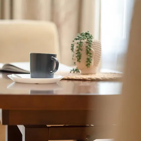 Apartmán Komfortowy Blisko Rzeki We Wroclawiu Z Biurkiem I Wanna By Renters Vratislav